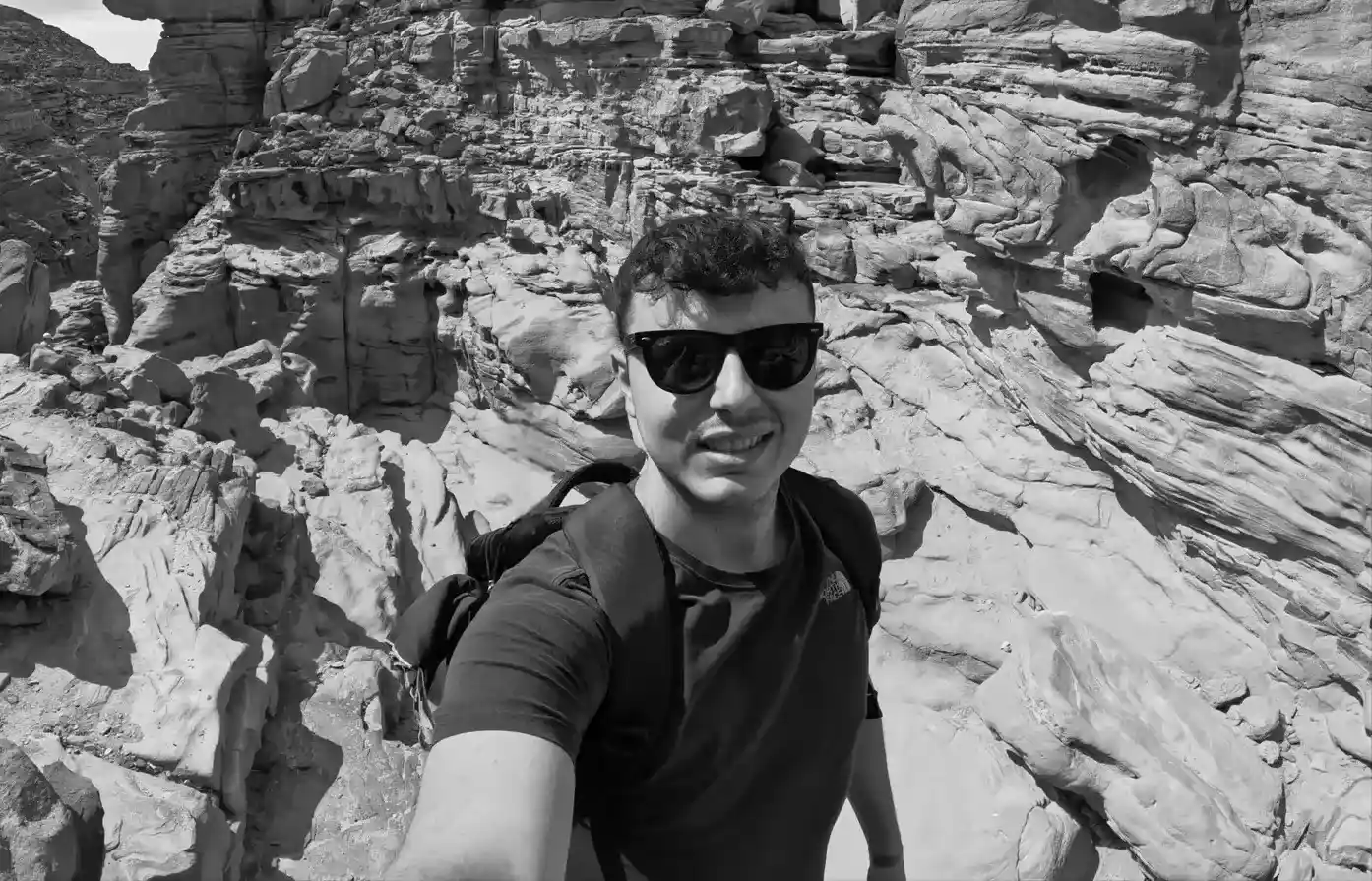 Antonio Di Carlo, Data Analyst · Web Developer